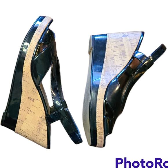 Wedge Heels, patent leather and cork size 7.5 - Picture 5 of 5